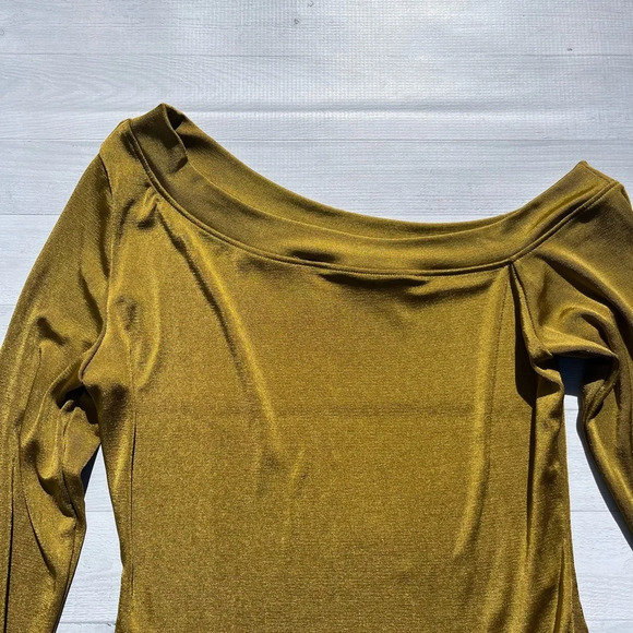Free People Intimately Metallic Gold Off the Shoulder Bodysuit Size XL - Picture 6 of 10